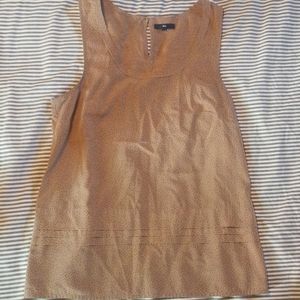 GAP sleeveless blouse.
